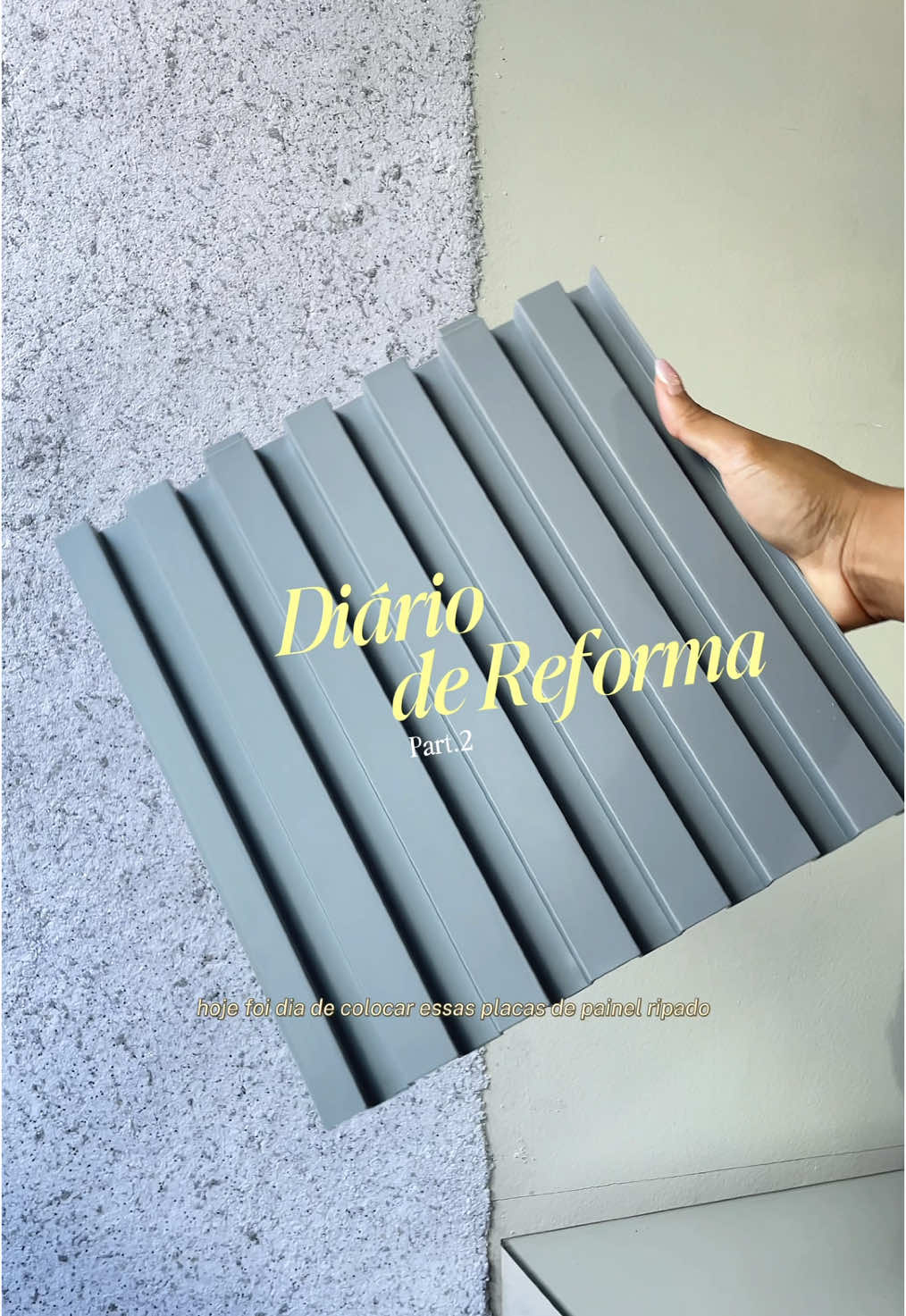 APAIXONADA EM CADA DETALHE 🥹🩷 #diariodereforma #reforma #penteadeira #penteadeiracamarim #penteadeira #closet #itensdashopee #shopeehaul #foryou #fyp #painelripado #espelho #girl 