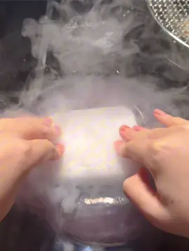 Dry ice slime #dryice #slime #slimeasmr #slimes #slimevideo 
