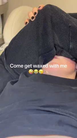 I AM CRACKING UP but so worth it in the end #wax #brazilianwax #fyp #viral #foryou 