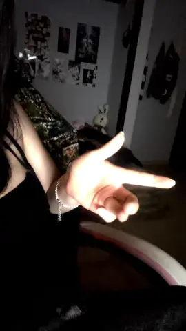 #wlw Xdom no se mover los dos dedos JAJAJA