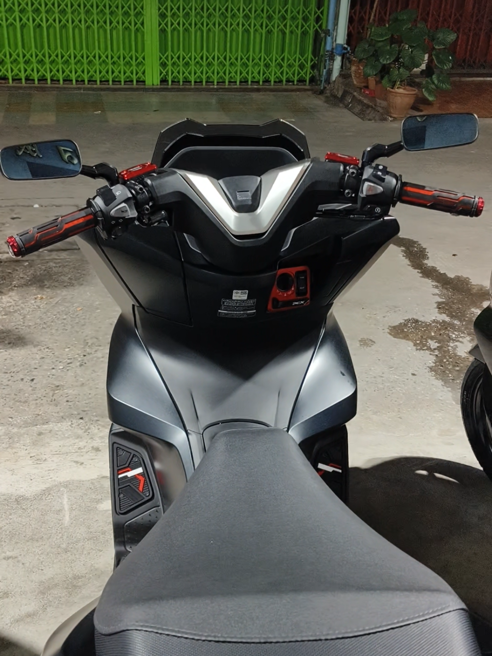 กระจกpcx160แท่ๆแบบนี้ ต้องมี#pcx160 #pcx #อะไหล่แต่งpcx #pcxแต่งสวย #pcx2025 