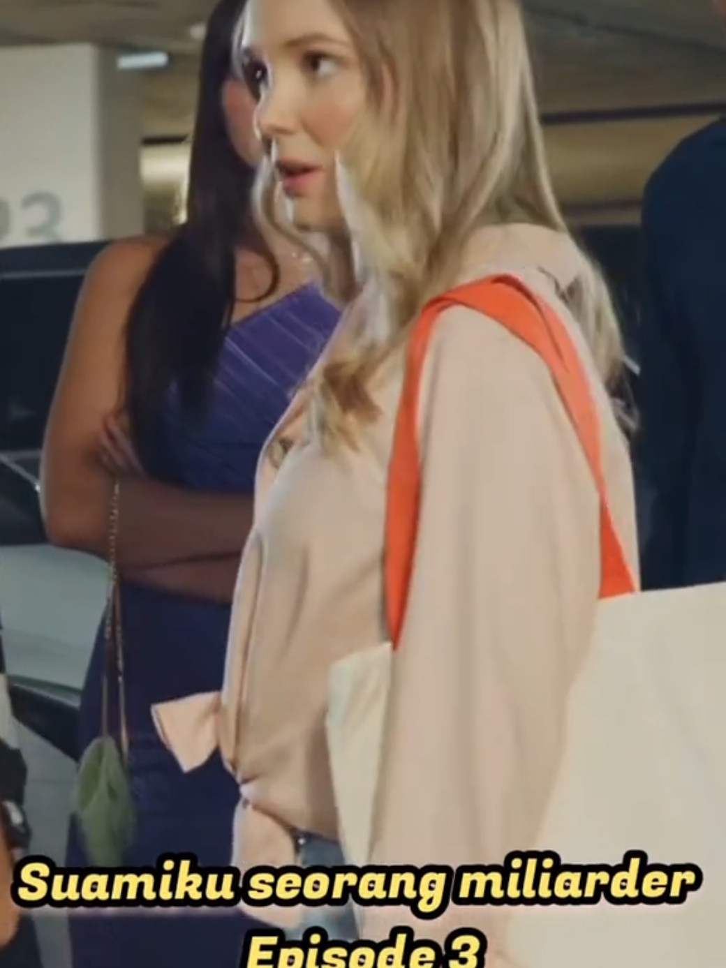 ‎Episode 3 Kisah #dramaid  ‎ ‎versiku: selalu dihina karena menikah dengan pria yang dianggap miskin. Mereka tidak tahu kalau #suamikumiliarder ini sedang menyembunyikan identitasnya Saksikan #dramapendek penuh sandiwara ini sampai habis! #hiddenidentity   #fyp 