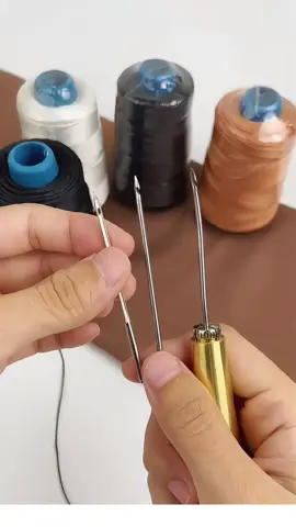 Bộ dụng cụ kim khâu giày da có tay cầm tiện lợi #kimkhaugiay #dungcukhaugiaydep #dungcucamtay #dungcuthongminh 