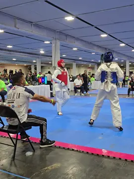 jejejeje porque todo con un audio de lucha se ve mejor jejejeje esa patada fue de 40 yardas jejejeje #fyp #taekwondofamily #taekwondo #humor #luchalibre 