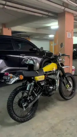 Brangkaaaaat 👌🏻#yamahadt100 #dt100 #enduro #vintage #2stroke 