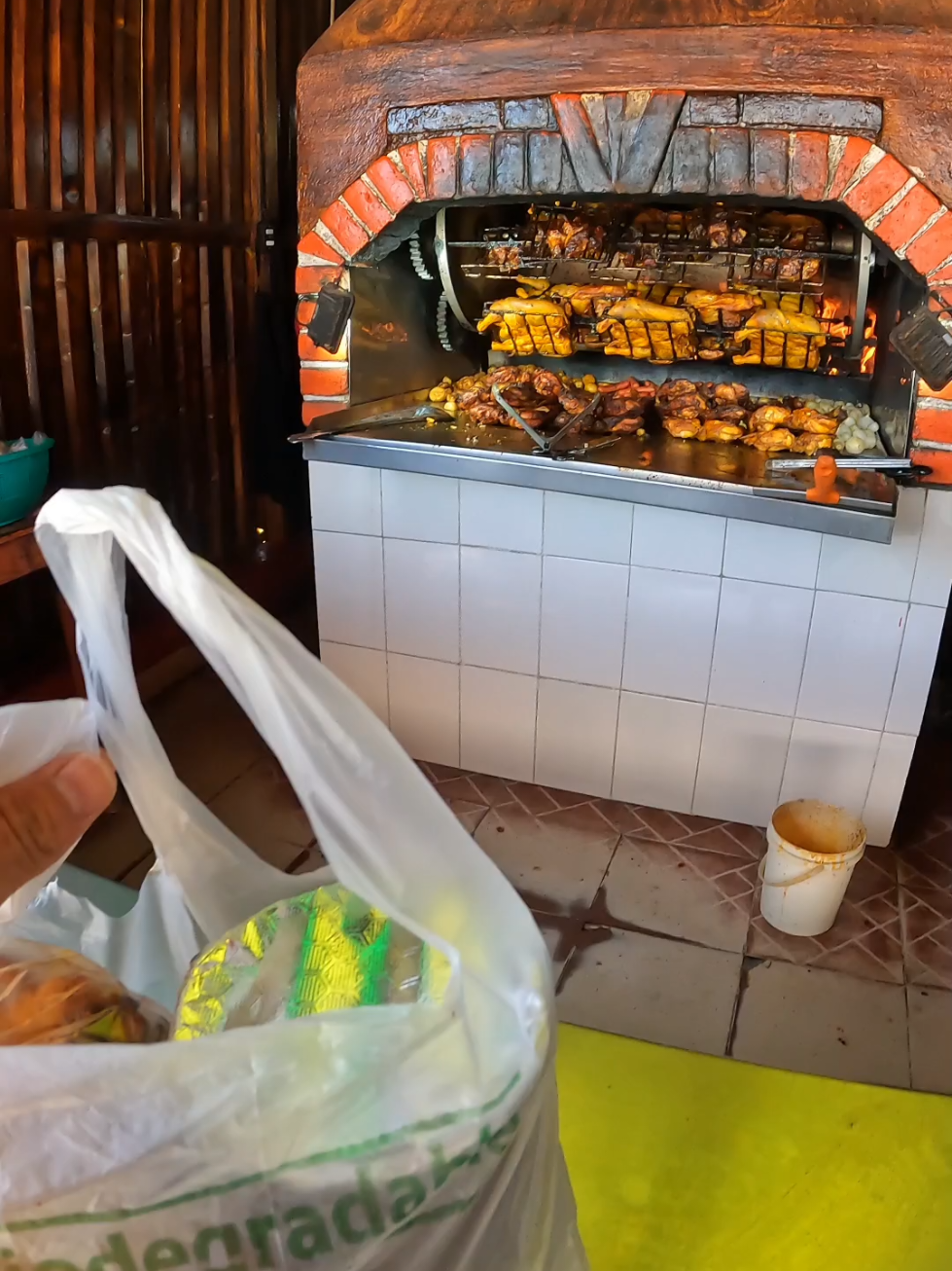 Y papitas 🤌🏾💕#crecimientopersonal #motivacional #animaldeapoyoemocional  #fyp #tristeza 