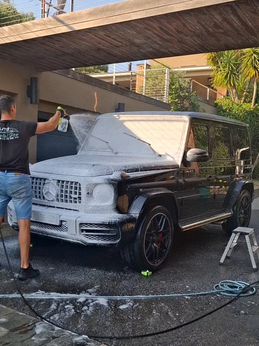 Prélavage sur un Classe G 🫧🔫 #classeg #mercedes #prelavage #detailing #asmr 