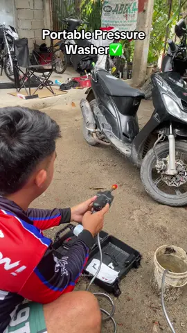 Kahit brownout Pwede mag car wash 💯✅ #portablepressurewasher #pressurewasherportable #trendproducts2025 #pabadlongshop #fypage 