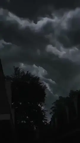 Ma sach ma bohot bohot buri ho.......  😭😭😭😭😭😭😭😭😭😭😭😭 #zindagisybezarlarki😢😔💔 #sadlines😥😥😥💔😭 #viral #account #mention @TikTok @TikTok UK 