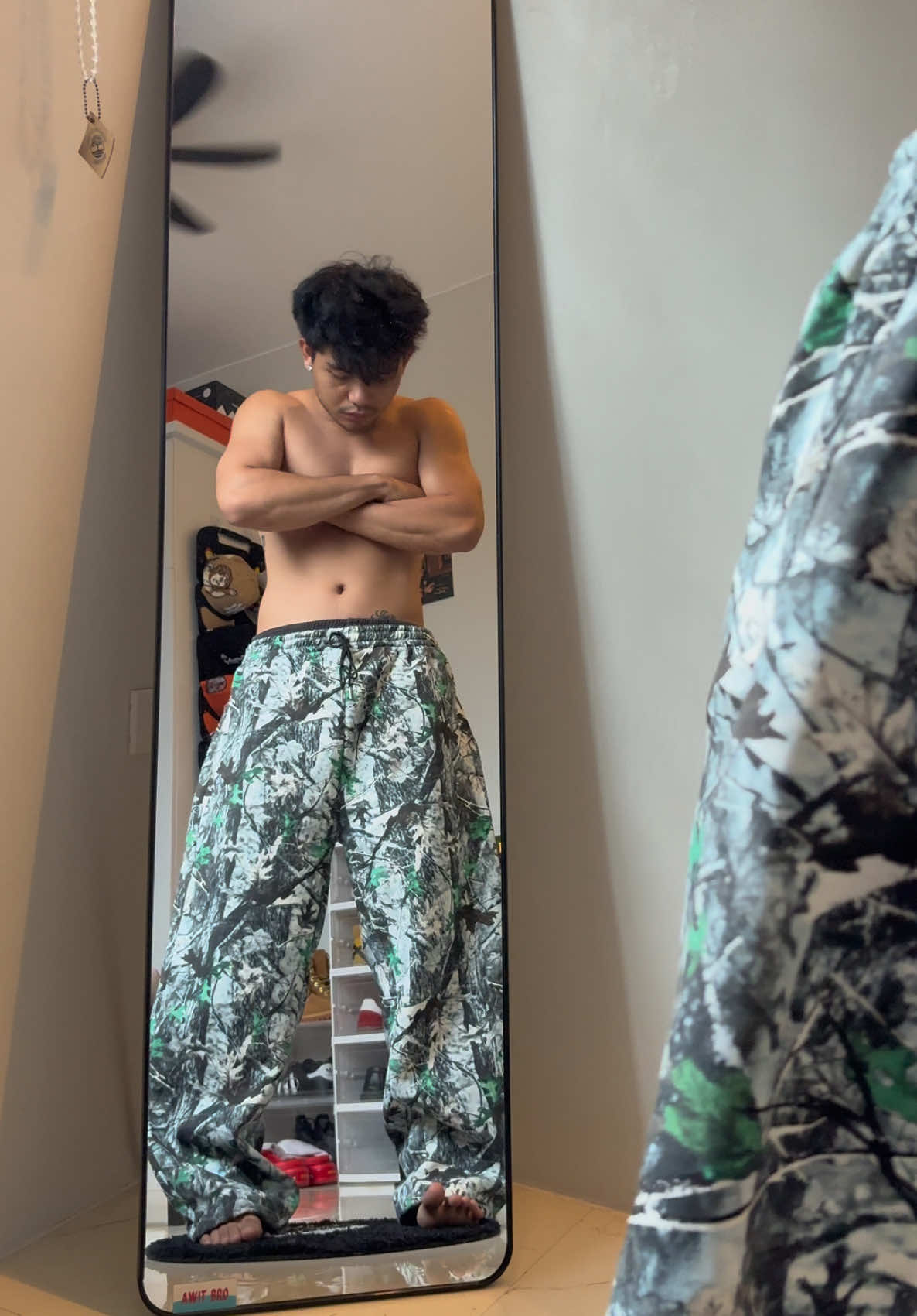 REALTREE SWEATPANTS WITH DIFF COLORS🍁12INCH LEG HOLE #fyp #sweatpants #baggyjeans #outfitideas #realtree 