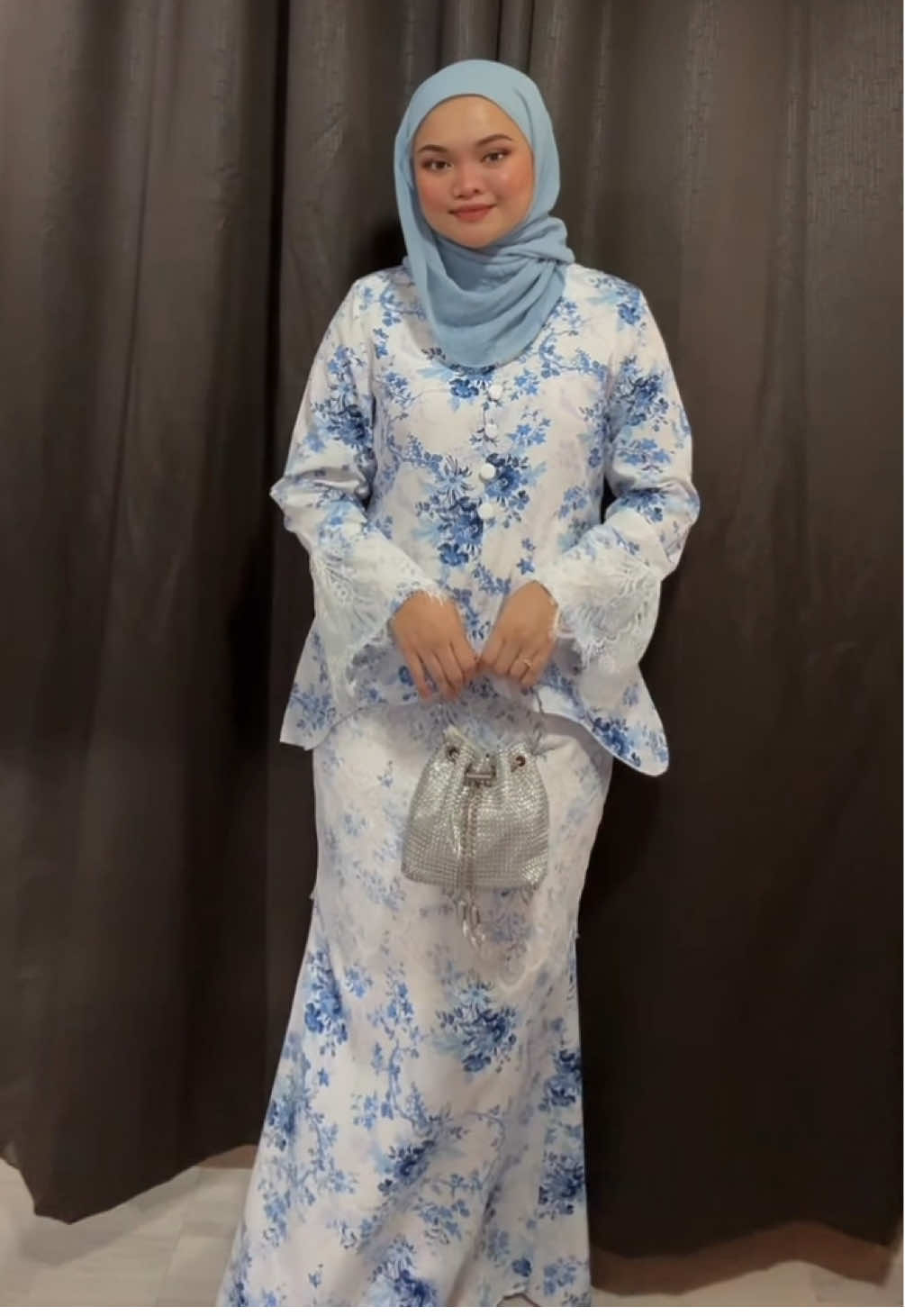 semalam RM80, harini beli dapat half price, cantik gils 💎🩵💦  #fyp #kebaya   #outfit #trend #xyzbca 