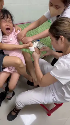 Yêu thương nhau gì đâu #hocycogivui #xuhuongtiktok #TTYTYP #viraltiktok #sinhvieny #phauthuat 