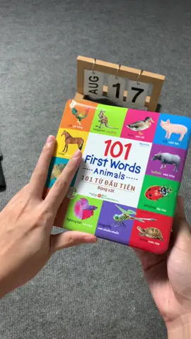 Sách gồm 101 động vật bằng hình ảnh và có phụ đề song ngữ cho các bé, rất bổ ích ạ #sachchobe #tranhchobe #sachdongvatchobe #bomethongthai #mebimsua #xuhuong #viral 