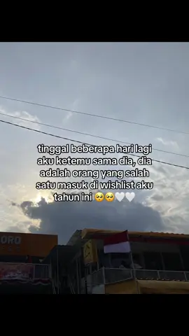 dia adalah @sptrakori_ 🥺🤍 
