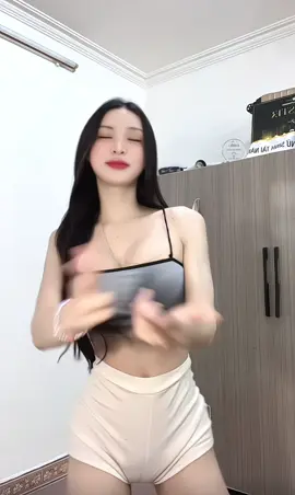 thời gian lấy cô Ngân Anh đi = ))))))