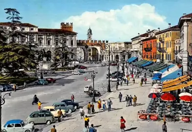 piazza Bra Verona #verona #veronacentro #piazzabra #piazzabraverona 