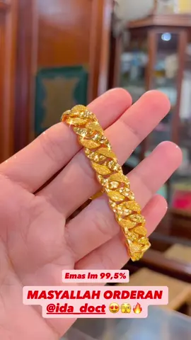 Orderan ibuk dok😍