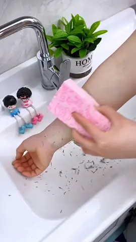 #creatorsearchinsights #softbodyscrubberbathexfoli #followmwmorevideo #uniqueutility #perfectasweare 