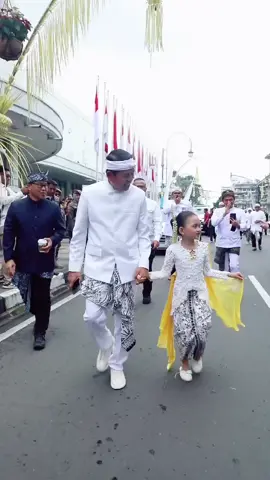 nyi hyang #hutjabar #dedimulyadi #dedimulyadi71 #kdm #bapaaing 