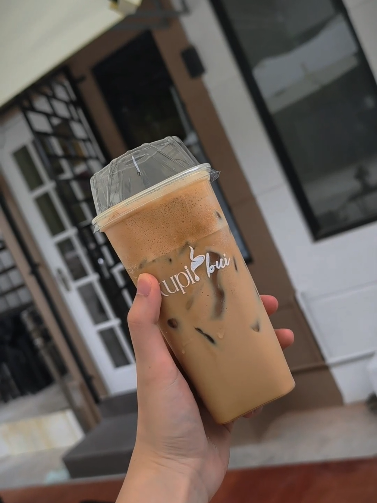 📍Kupibui Cafe | Berakas The spanish latte is recommended!✨ @kupibui.bn  #fypbrunei #bruneifoodies #bruneicafe 