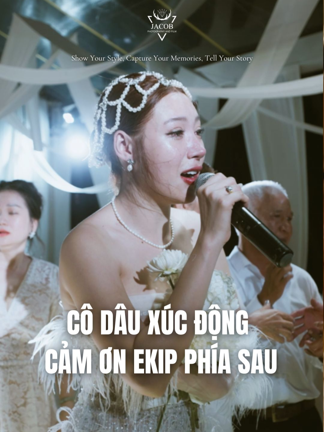 Đằng sau một đám cưới trong mơ, không chỉ có cô dâu chú rể và người thân mà còn là cả một ekip hỗ trợ. Từ media, đội ngũ trang trí, điều phối tiệc cho đến những bạn phục vụ phía sau, tất cả đã cùng nhau viết nên một ngày lễ trọn vẹn. Cô dâu xúc động gửi lời cảm ơn vì đã biến giấc mơ hạnh phúc thành hiện thực #Jacob #JacobPhotography #Photographer #weddingday #weddingfilm #phongsucuoi #destinationwedding #chupanhcuoi #chupanhcuoisaigon #viralvideo #xuhuong #fyp