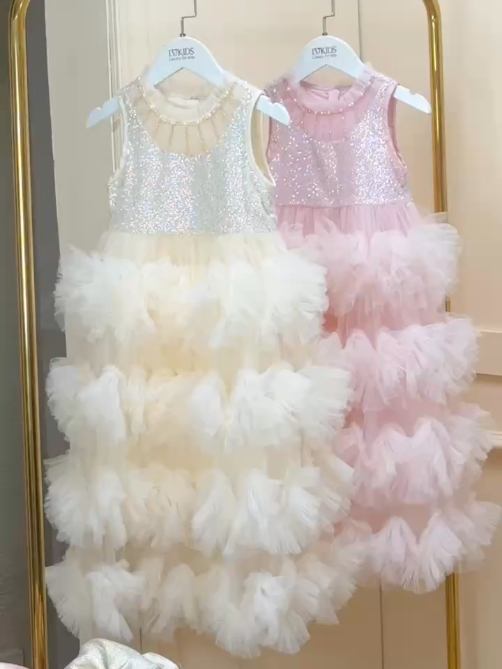 Chiếc váy lộng lẫy nhất trong BST Váy công chúa của 137Kids #137KIDSLuxury #137KIDS #Mapetiteprincesse #Vaycongchua #vaybegai #LuxuryKidswear #vaycongchuabegai #vaythietkebegai #setditiecbegai #congchuacuame #xh2025