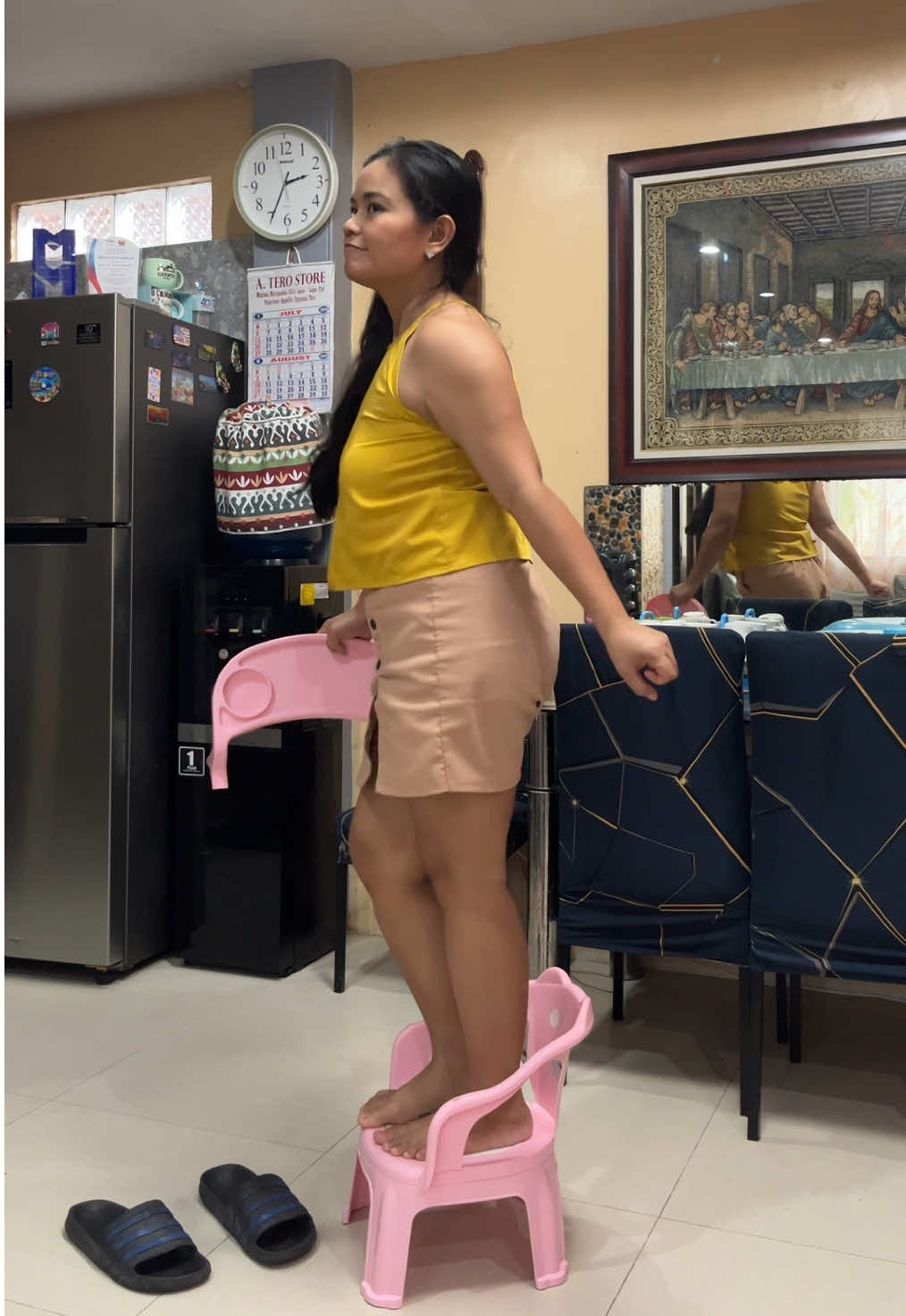 Practical choice talaga ‘tong 2 in 1 dining chair. Sulit, sturday, space saver at long term investment para kay baby. #diningchair #feedingchair #chairforbaby #chairforkids #feedingchairfortoddler 
