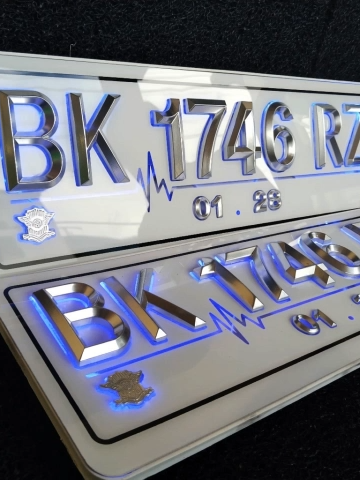 PLAT MOBIL LED TERMURAH#fypシ゚viral🖤video #mobilvariasi #platmobil #fypシ