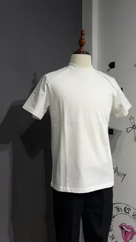 Tìm phông trơn cao cấp đừng quên nhà @chapper.official #aophonghottrend #aophongnamnu #aophongunisexnamnu #aophongtron 