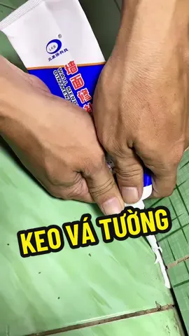 Keo vá tường chóng thấm#tai1992rv #nhacuadoisong #keovatuongchongtham #keo 