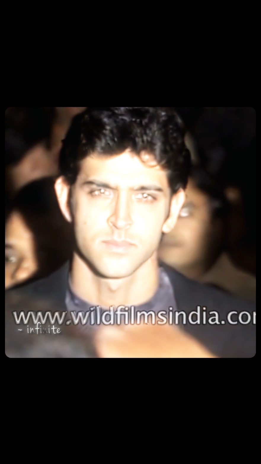 Love his humour #hrithikroshan #bollywood #sharukhkhan #hrithikroshanfanclub #srk #edit #bollywoodedit #srkedit #bollywoodsong #fyp #foryou #viral 