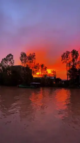 Bên kia bên này.. bây giờ tuy gần mà xa…#xuhướng #canhdepthiennhien #songnuocmientay #canhdep #mientay 