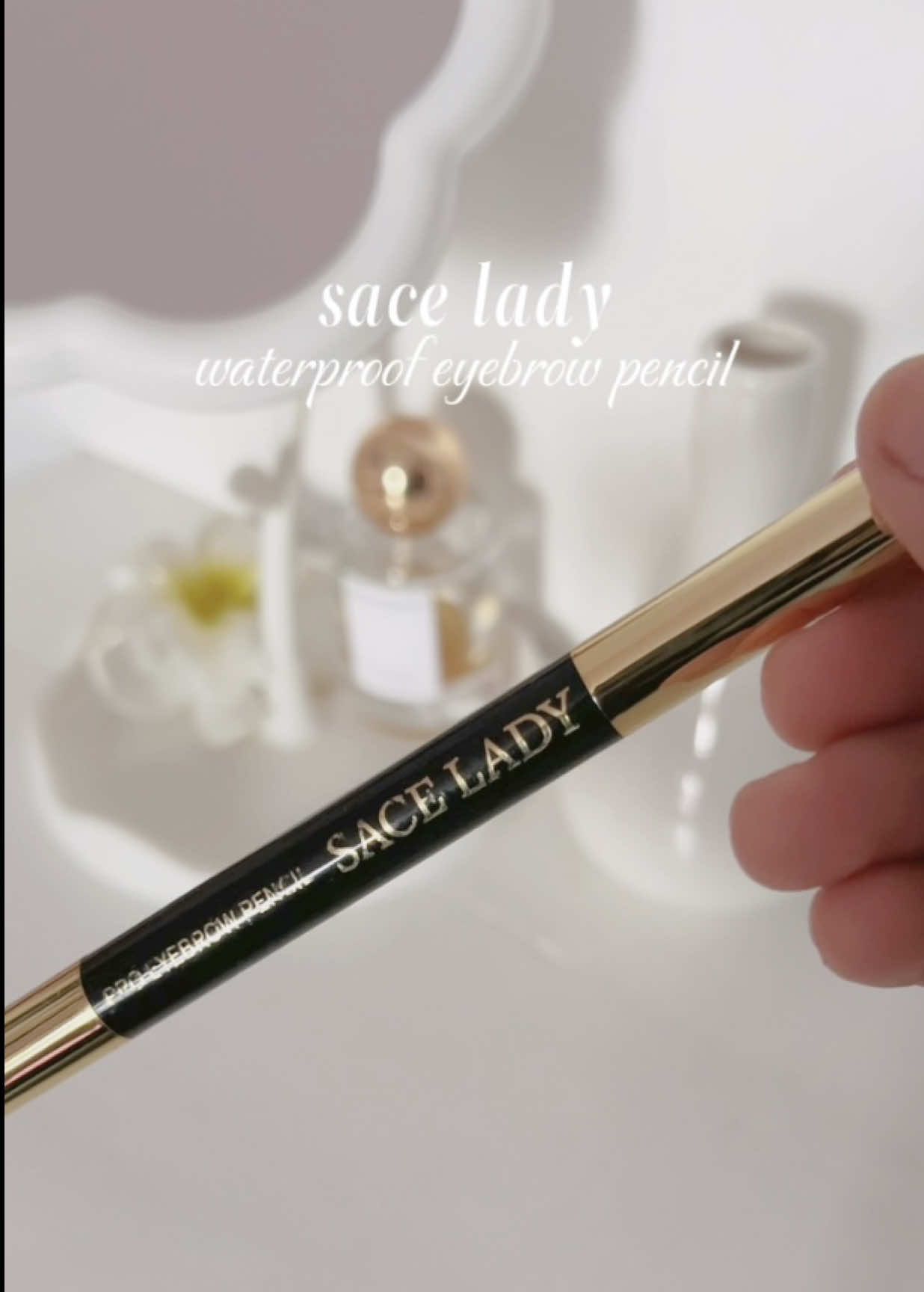 super pigmented and creamy eyebrow pencil 😱 #saceladycosmetic #eyebrowpencil #waterproof #fyp #creatorsearchinsights 