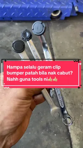 Playar cabut clip bumper ni memang penyelamat – kerja lebih cepat, clip tak patah, puas hati DIY macam pomen😉#mekanik #mekaniktiktok #pomenkampung #DIY #diyproject 