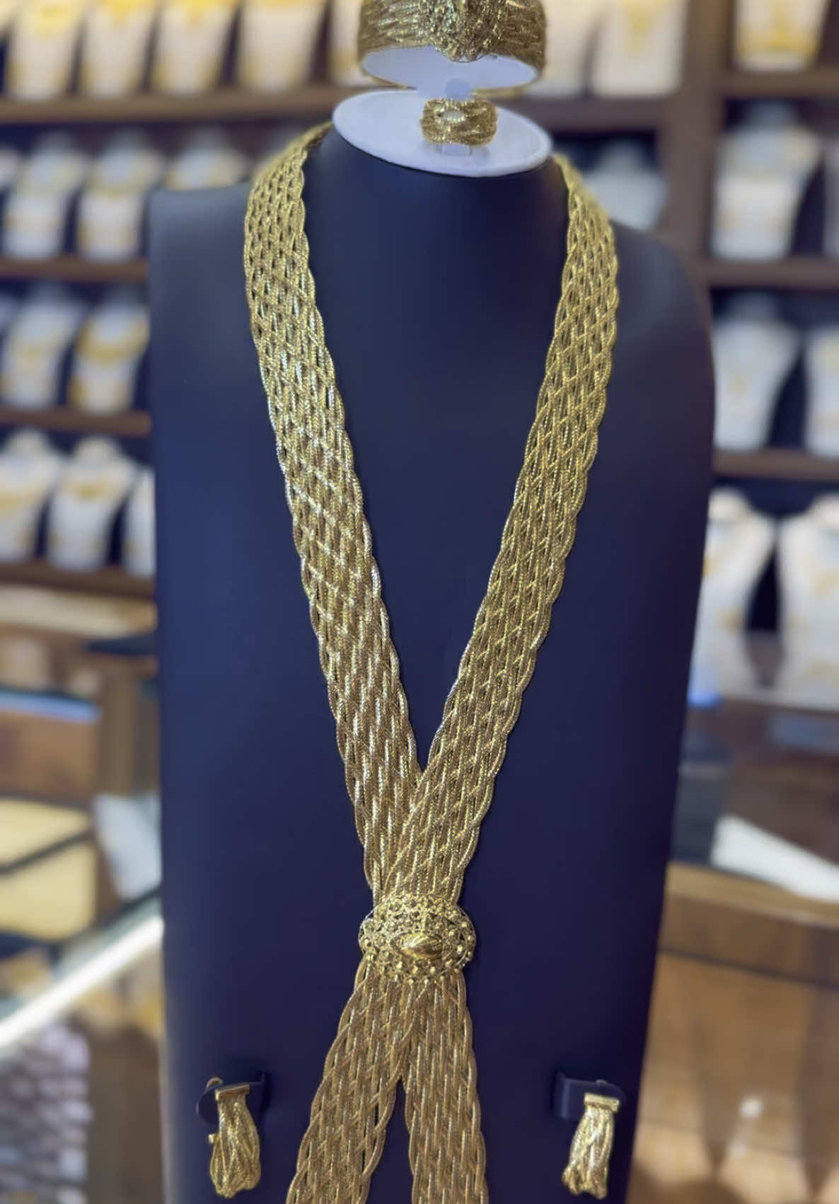 #fyp #fypシ #yasinijewelers #مجوهرات_الياسيني #chicago #fypシ゚viral #foryoupage #ArabTikTok #newarrivals #new 