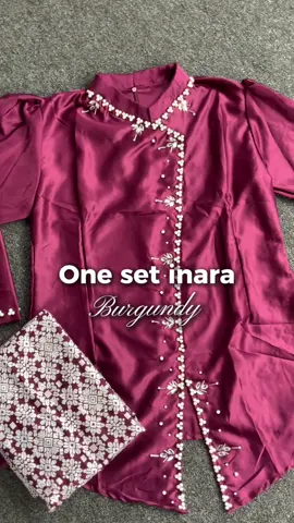 Hii pretty! Kenalin one set terbaru oneset inara😍#ootdkondangan #fypシ゚ #kebaya #burgundy #setelankebaya #kurungmelayu 