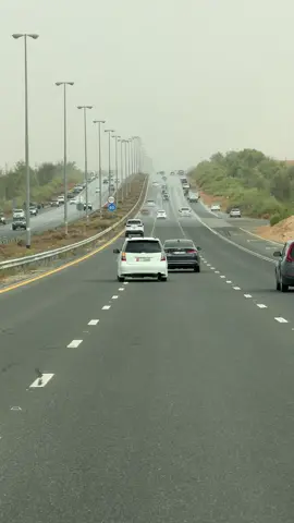 من امطار اليوم طريق #دبي #العين 