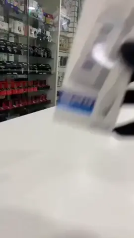 🎥✨ Mais praticidade na sua rotina digital! Chega de ficar trocando cabos toda hora! Com o HUB USB 3.0 de 4 portas, você conecta vários dispositivos ao mesmo tempo e ainda garante velocidade ultrarrápida de transferência de arquivos. 🚀💻 ✔️ Compacto e portátil ✔️ Plug & Play (sem instalação) ✔️ Ideal para notebooks, PCs e até Smart TVs 💡 Tenha tudo conectado em um só lugar com eficiência e organização! 👉 Garanta já o seu e transforme sua experiência com a tecnologia. #HUBUSB #USB3 #Tecnologia #Gadgets #Conectividade 