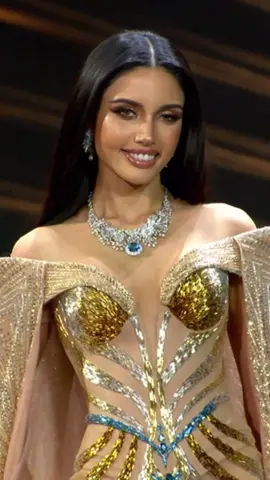 Veena trình diễn evening gown tại bán kết Miss Universe Thailand 2025 #missuniversethailand2025 #mutsaraburi2025 #VEENA 