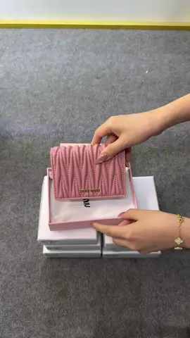 #zun_túi #ví_nữ_đẹp #ví_cầm_tay_nữ_sang_chảnh #tuixachhcm #tuixachquangchaucaocap 