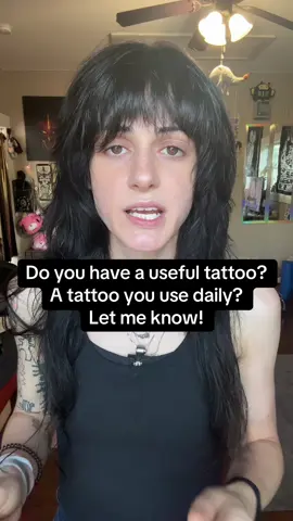 A ruler, a little tip, a guide, I mean there are numerous possibilities I’m sure.   #tattoo #question #tipsandtricks #discussion #fyp 