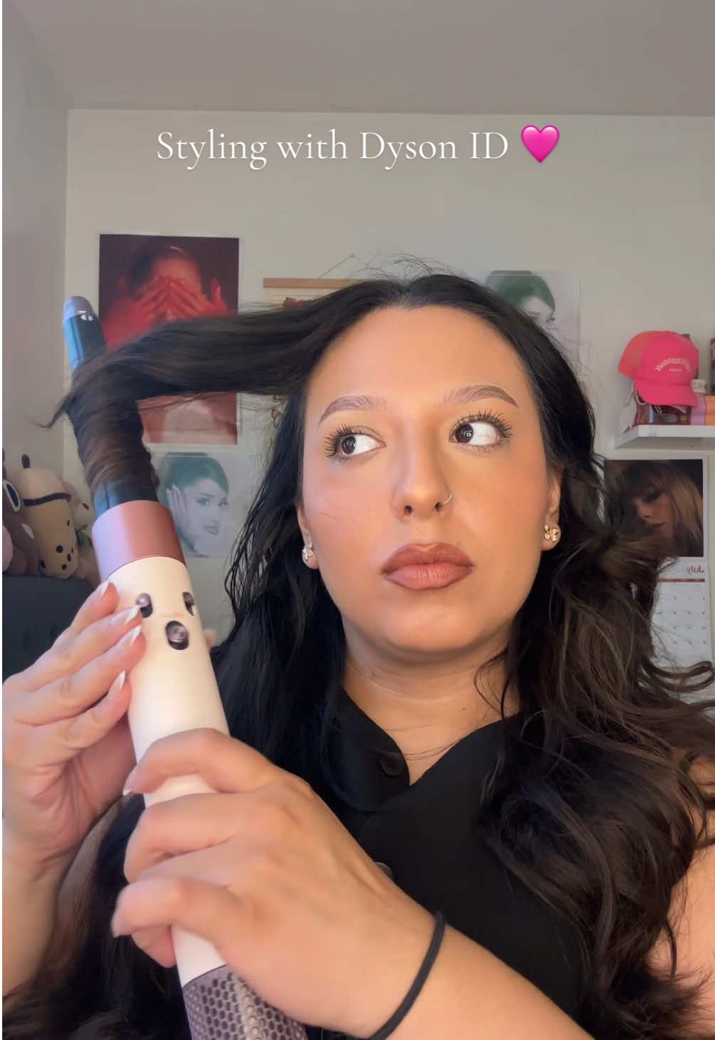 Styling with @Dyson USA airwrap ID #dysonairwrap #hairtok #foryoupage #fyp #grwm 🩷