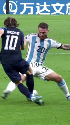 Pourquoi les joueurs portant le Numéro 10 sont plus intelligents queles Numéro 7