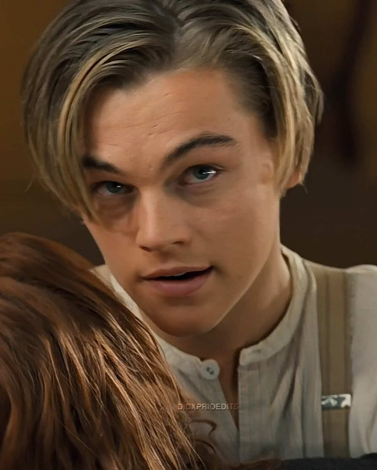 omg the first scene is everything 🦋😩 #titanic #jackdawson #leonardodicaprio #fyp #foryoupage 
