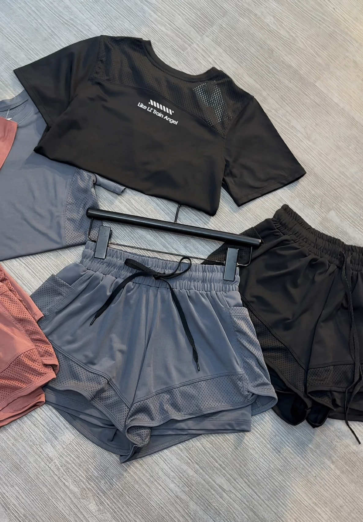 Bộ tập có túi tiện lợi#ceonha3chang #viral #dotapnu #xuhuong 