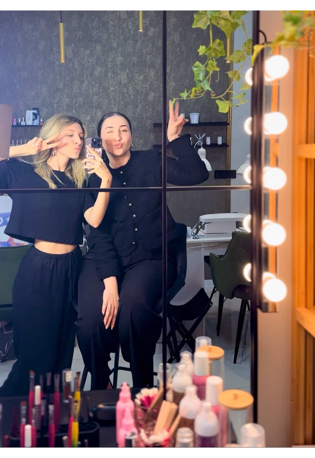 #wenkbrauwendordrecht #beautysalon #wax #beautysalondordrecht #wenkbrauwen #beauty #nederland #dordrecht #eyebrows #eyebrowsdordrecht #wenkbrauwenrotterdam #zwijndrecht #browsdordrecht #eyebrowsrotterdam #wenkbrauwenzwijndrecht 