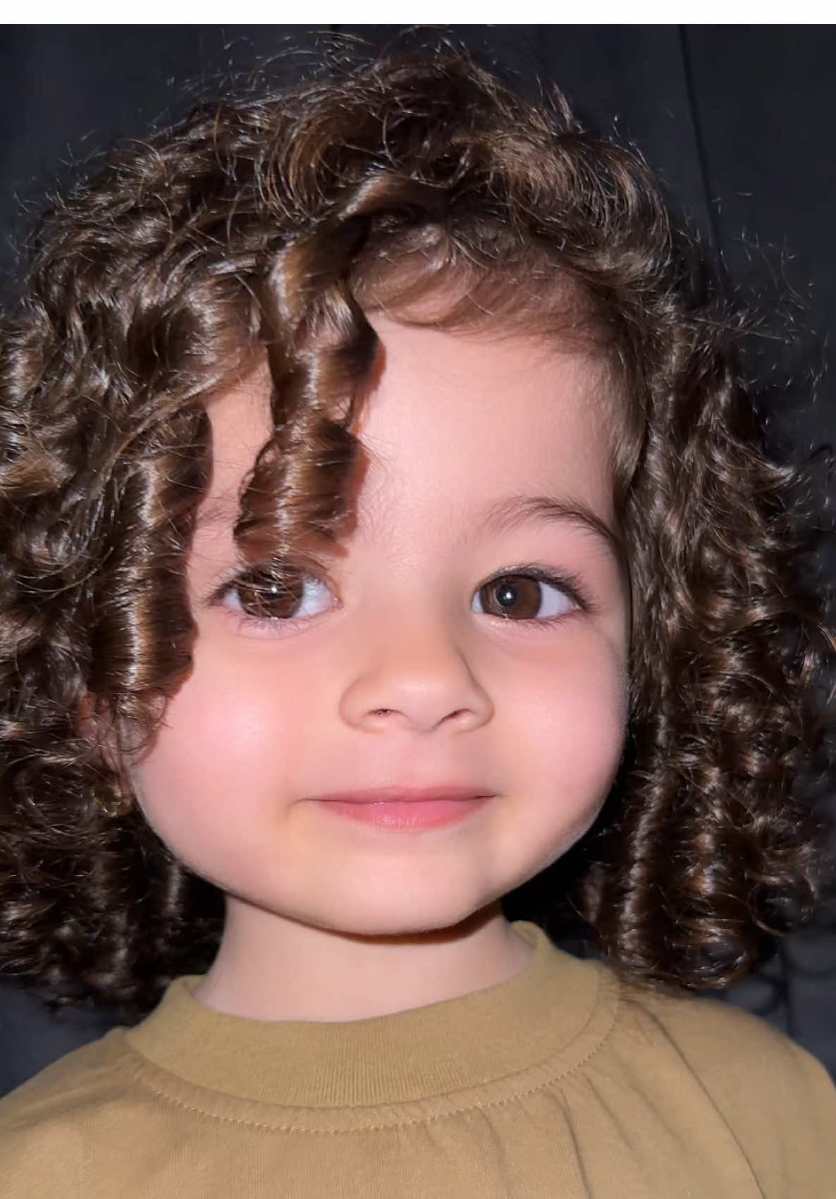 Bob style ❌ curly style ✅ 😂#большиеглаза #bob #curly 