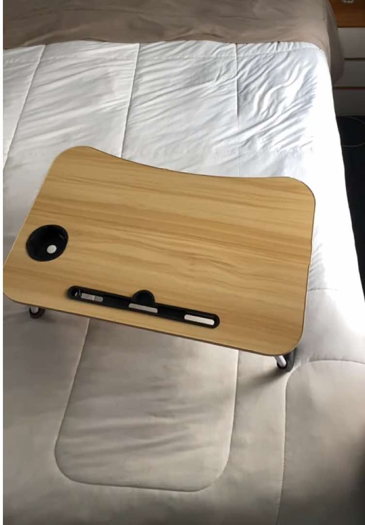 Mesa dobrável para notebook, tablet, celular, refeição, com suporte para copo.  #mesadobravel #mesaparanotebook 