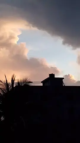 ওরে মন দিয়া আগুন  জালাইছে ❤️‍🔥❤️‍🔥#hilight #tending #froyou #foryoupage❤️❤️ 