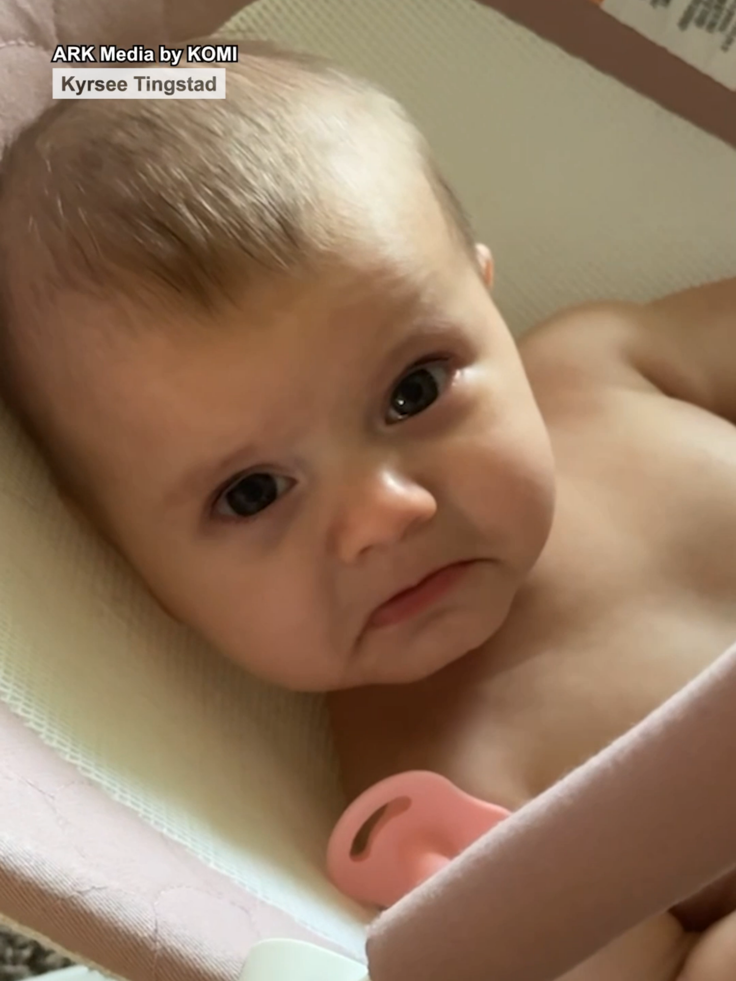 Her face says it all 🤣🦶🏼  🎥 - Kyrsee Tingstad  #fyp #foot #baby #smell #reaction